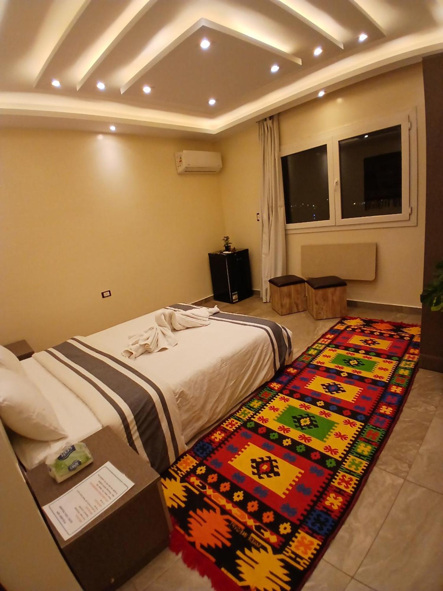 Pyramids View Suite/Vista Piramidi Kairo Rom bilde
